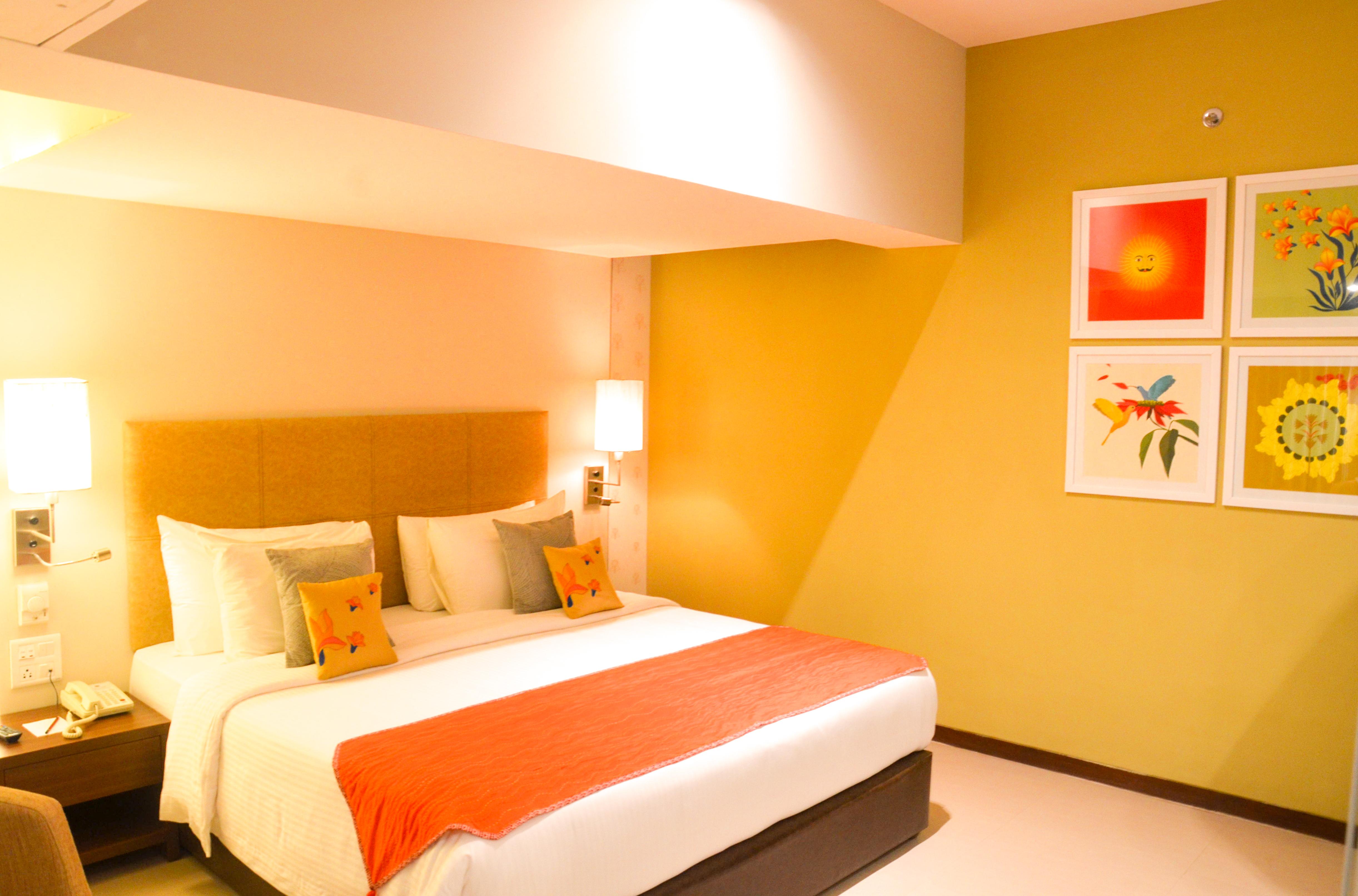 Grand Mercure Vadodara Surya Palace Екстер'єр фото