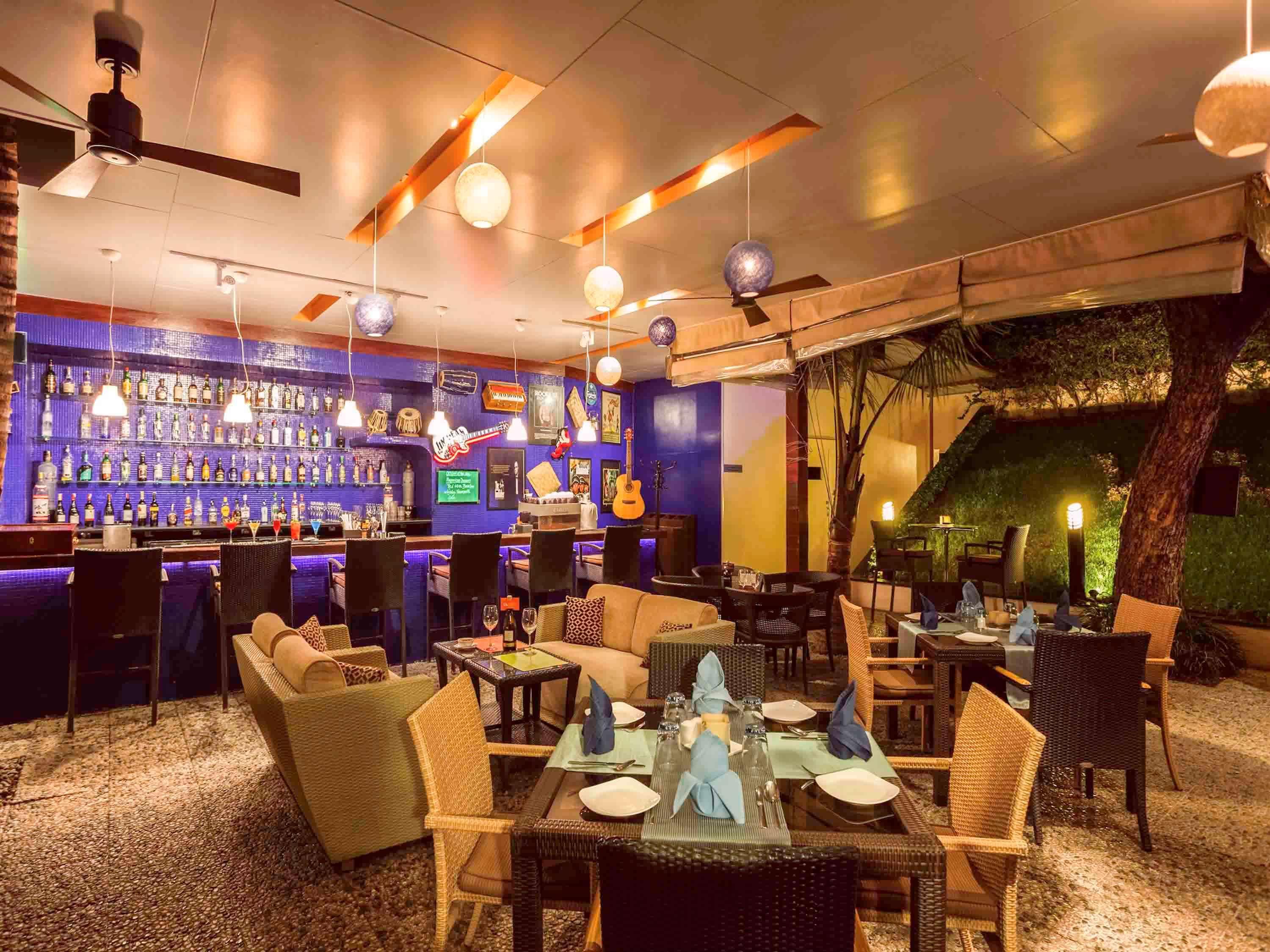 Grand Mercure Vadodara Surya Palace Екстер'єр фото