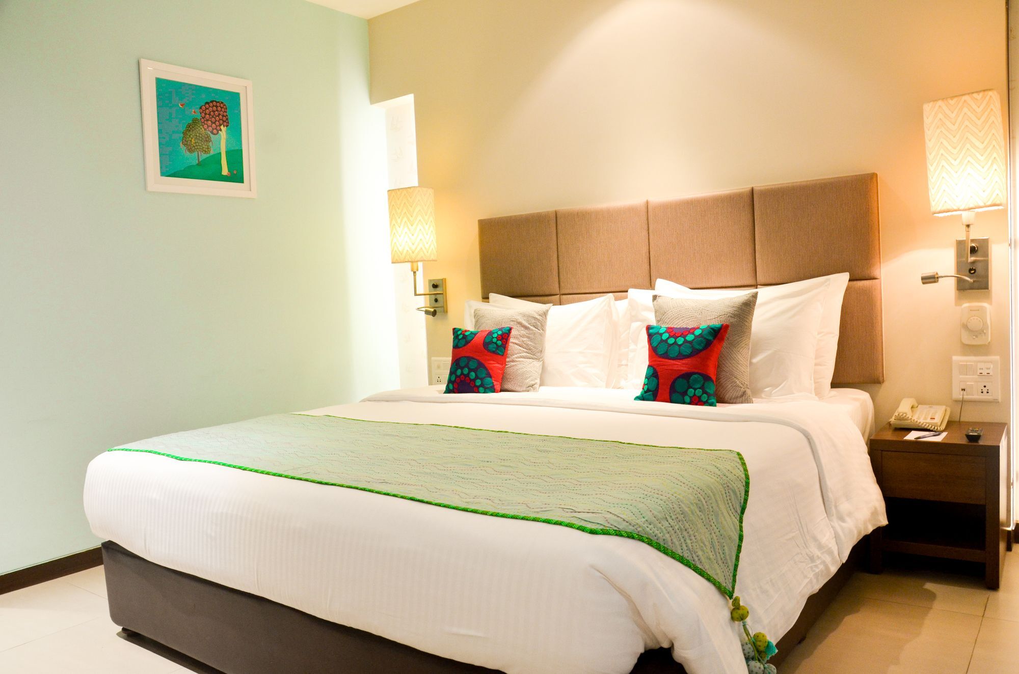 Grand Mercure Vadodara Surya Palace Екстер'єр фото